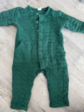 H&M 12-18m Long-Sleeve Quilted One-Piece Romper - Dark Forest Green